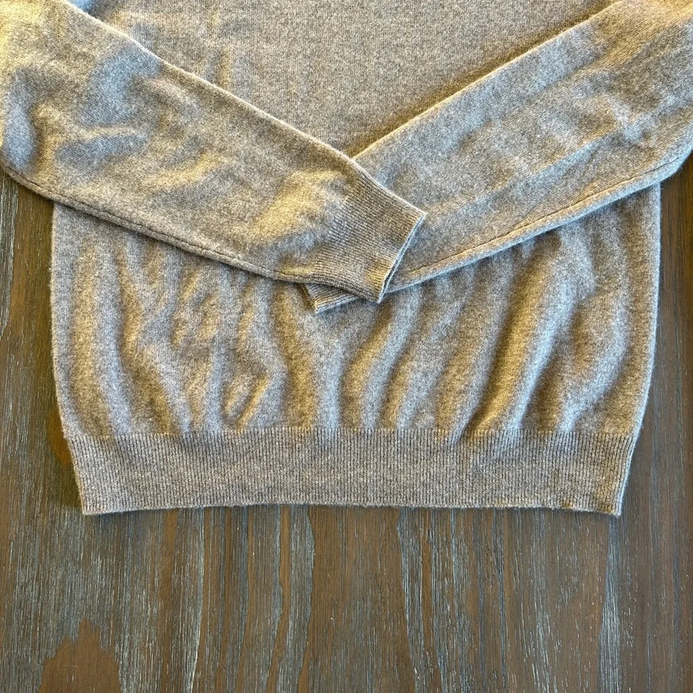 Black Brown 1826 100% Cashmere V-Neck Beige Marled Sweater Large